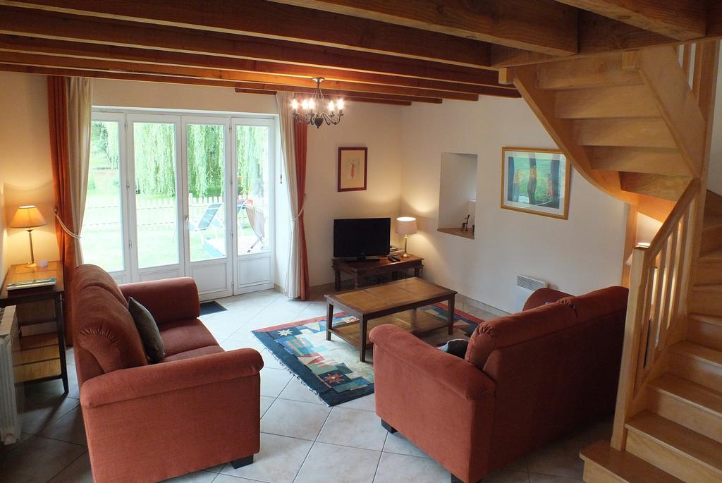 Gites De Lenvos Pontivy Exteriör bild